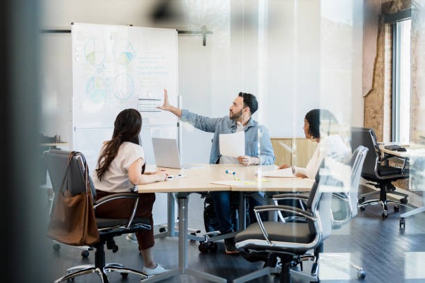 Boost Your Viewing Experience with Peek Viewer’s Instant Streaming